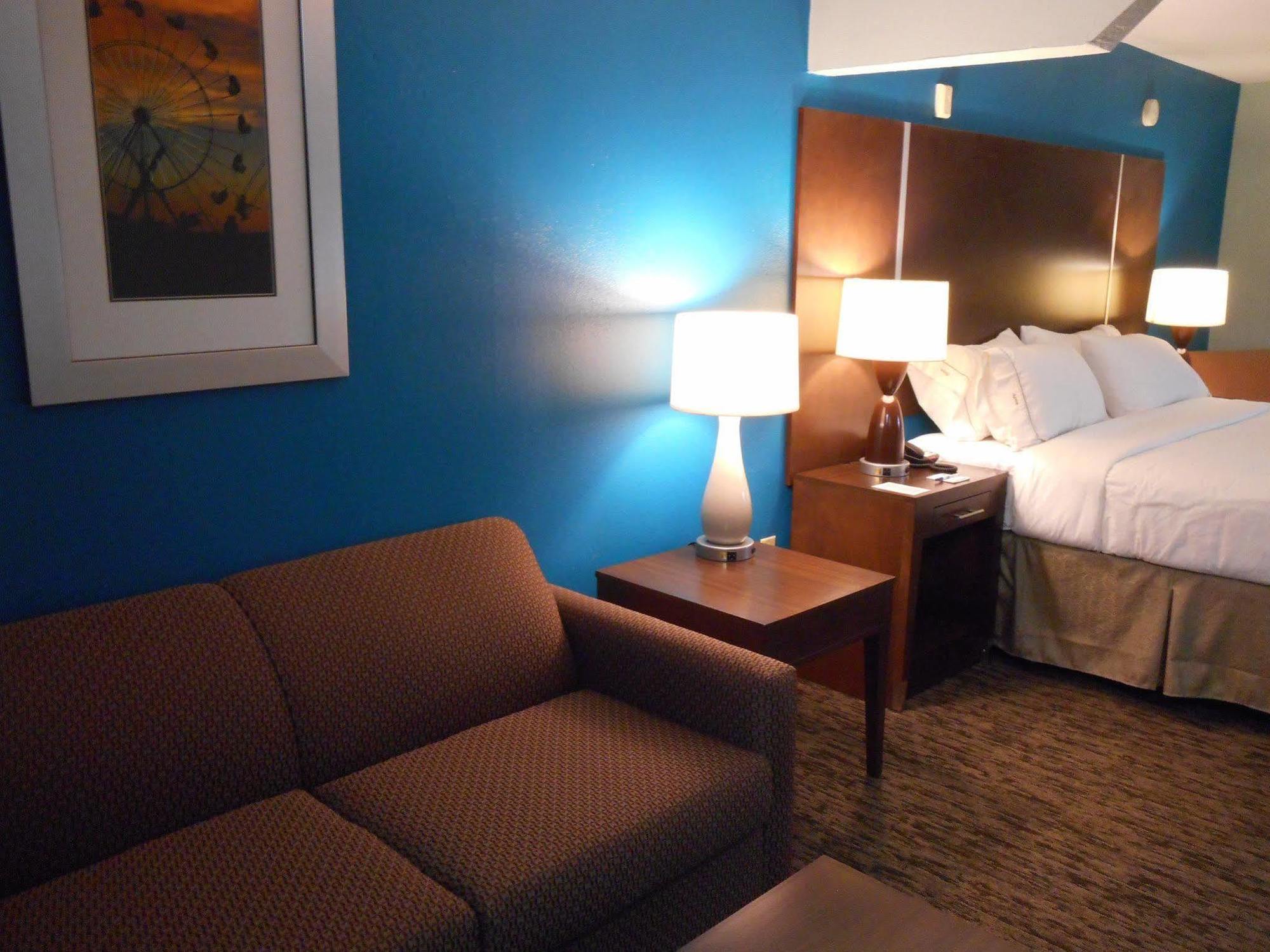 Holiday Inn Express & Suites Indianapolis North - Carmel By Ihg Exteriér fotografie