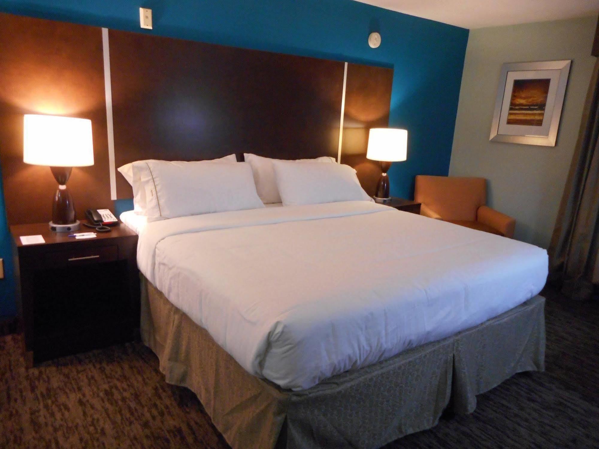 Holiday Inn Express & Suites Indianapolis North - Carmel By Ihg Exteriér fotografie